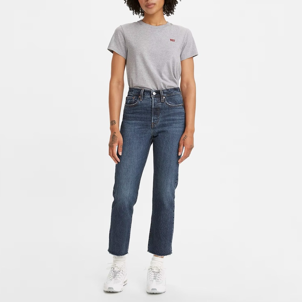 Levi’s Wedgie Straight blue denim size 26